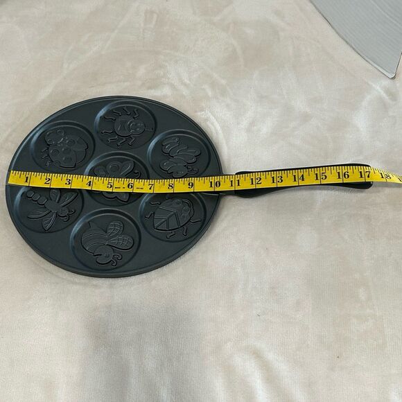 Nordic Ware Mini Pancake Pan 10in Cast Aluminum Insect Bugs Pattern 7 Cavity - Picture 7 of 10
